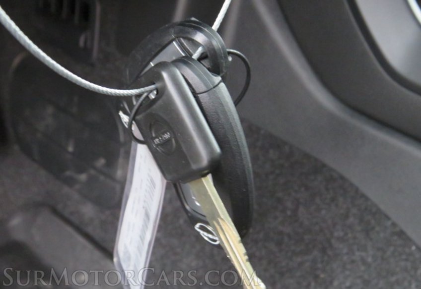 2022 Nissan Frontier - Image 38