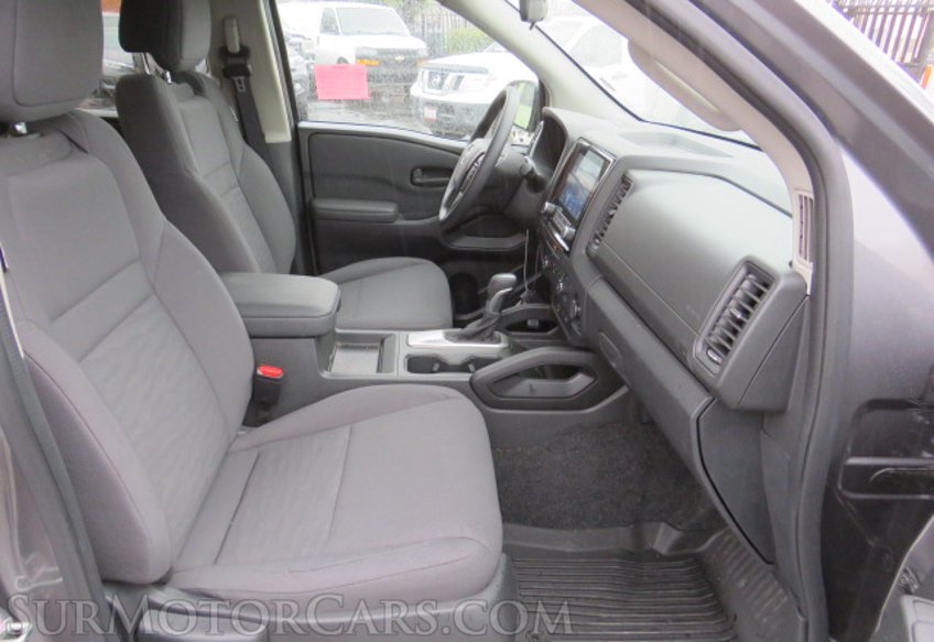 2022 Nissan Frontier - Image 24