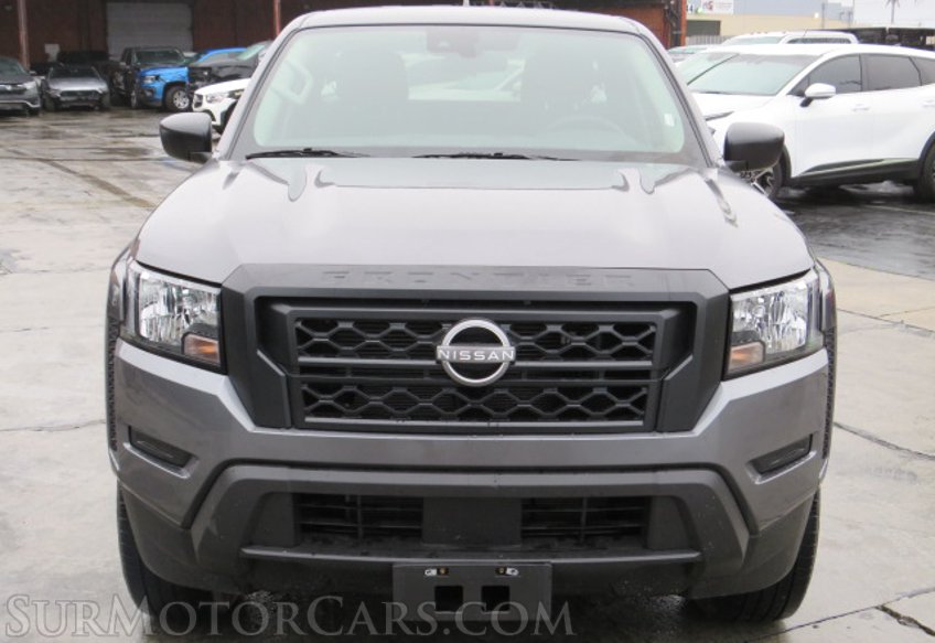 2022 Nissan Frontier - Image 11