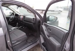 2022 Nissan Frontier - Image 18