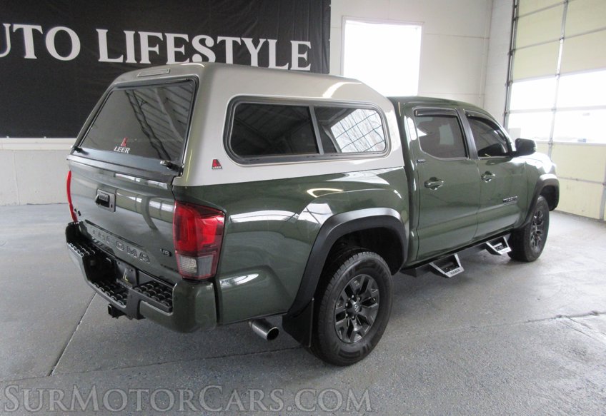2021 Toyota Tacoma - Image 5