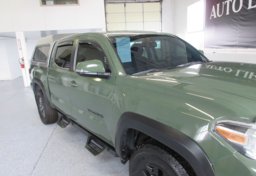 2021 Toyota Tacoma - Image 17