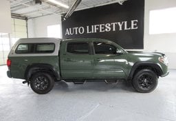 2021 Toyota Tacoma - Image 9