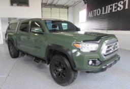 2021 Toyota Tacoma - Image 4