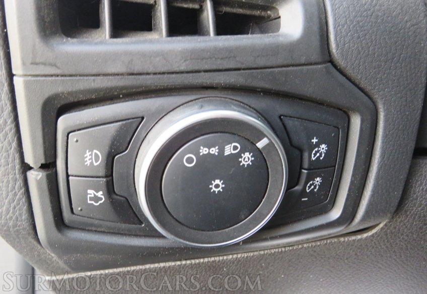 2017 Ford Focus - Image 38