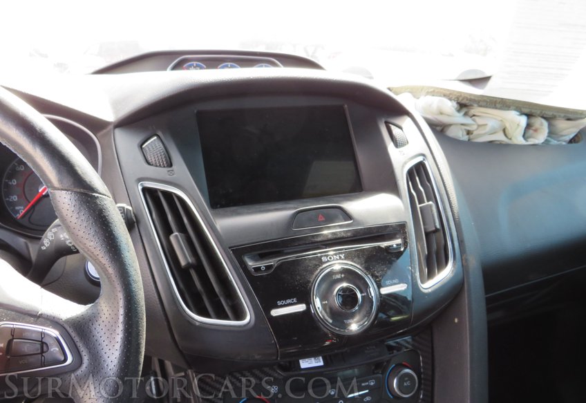 2017 Ford Focus - Image 31