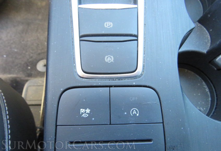 2020 Ford Escape - Image 41