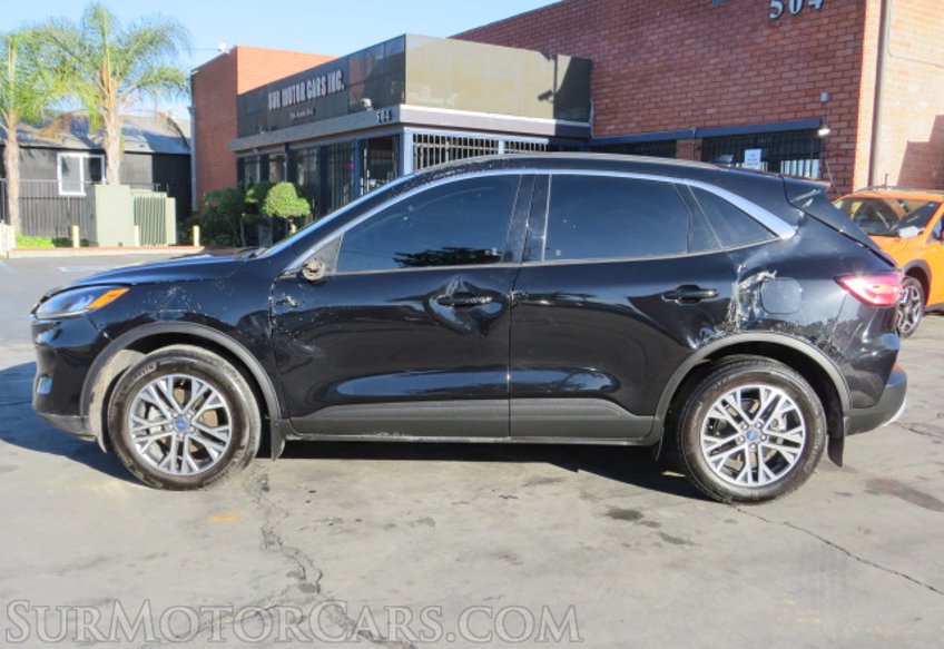 2020 Ford Escape - Image 5