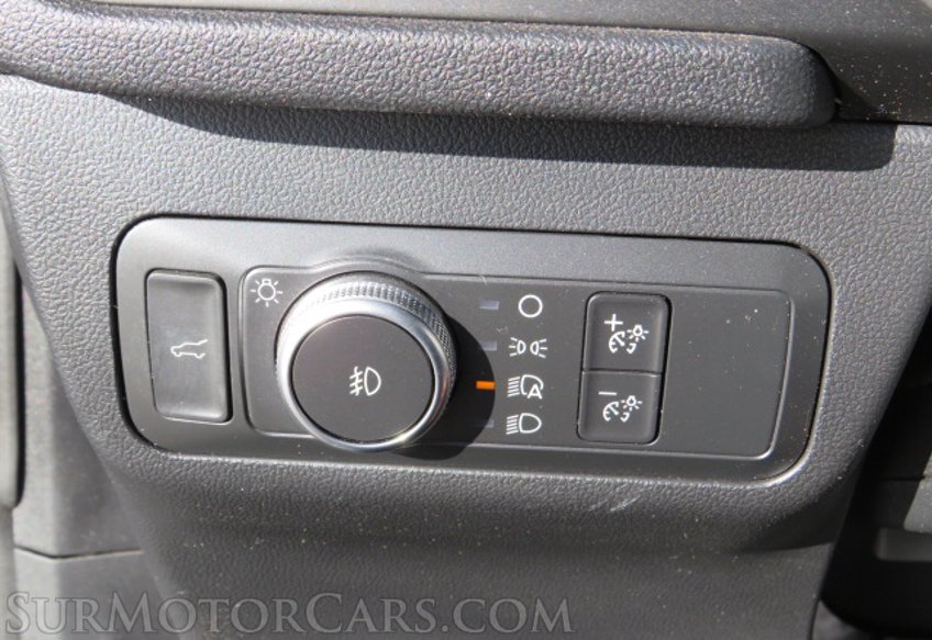 2020 Ford Escape - Image 39