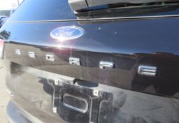 2020 Ford Escape - Image 14