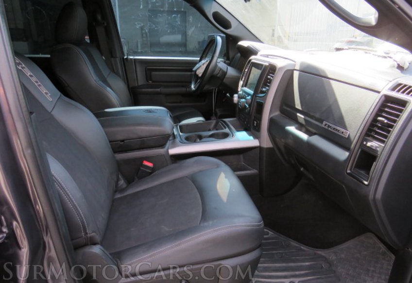 2017 Ram 1500 - Image 32