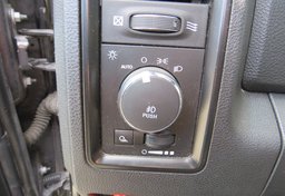 2017 Ram 1500 - Image 41