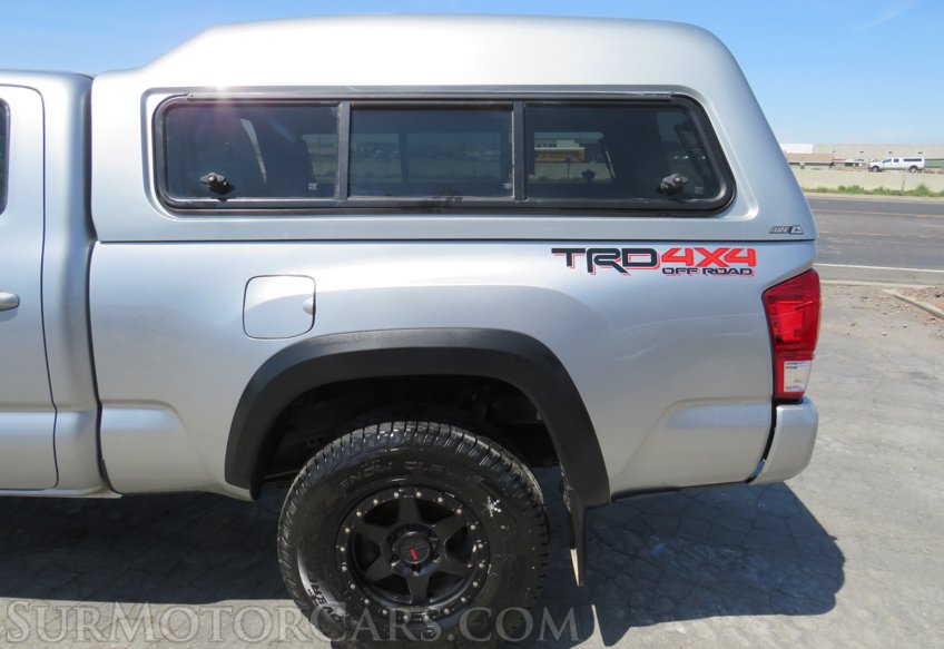 2022 Toyota Tacoma 4WD - Image 19