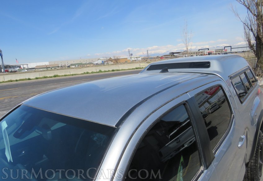 2022 Toyota Tacoma 4WD - Image 21