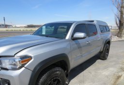 2022 Toyota Tacoma 4WD - Image 14