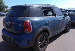 2011 Mini Cooper Countryman - Image 2