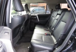 2015 Toyota 4Runner - Image 31