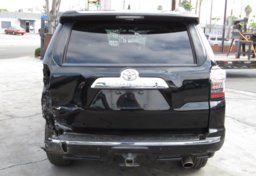 2015 Toyota 4Runner - Image 10