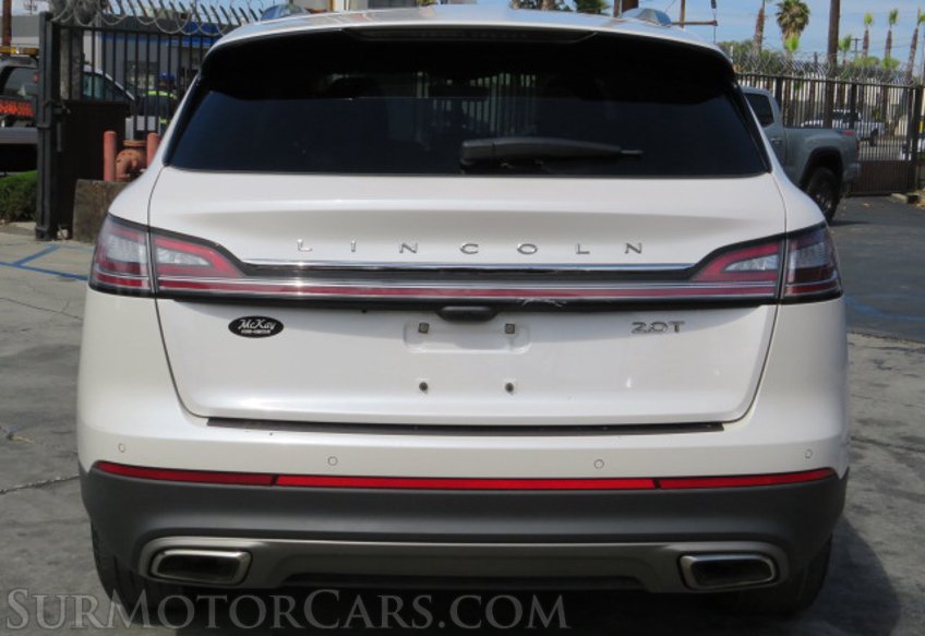 2019 Lincoln Nautilus - Image 10