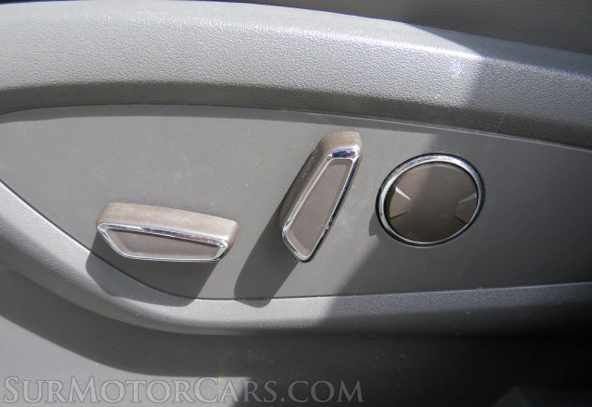 2019 Lincoln Nautilus - Image 39