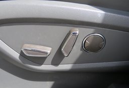 2019 Lincoln Nautilus - Image 39