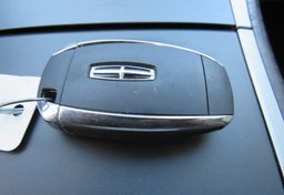 2019 Lincoln Nautilus - Image 38
