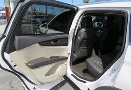 2019 Lincoln Nautilus - Image 24