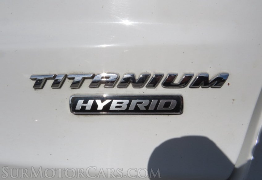 2020 Ford Fusion Hybrid - Image 18