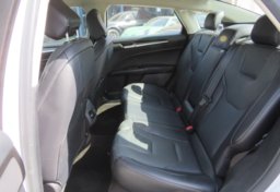 2020 Ford Fusion Hybrid - Image 26