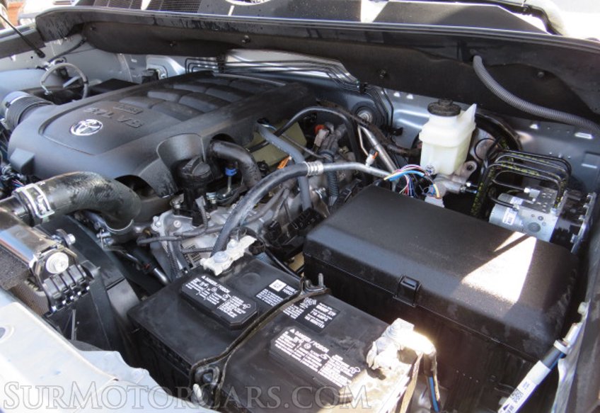2020 Toyota Tundra 4WD - Image 57