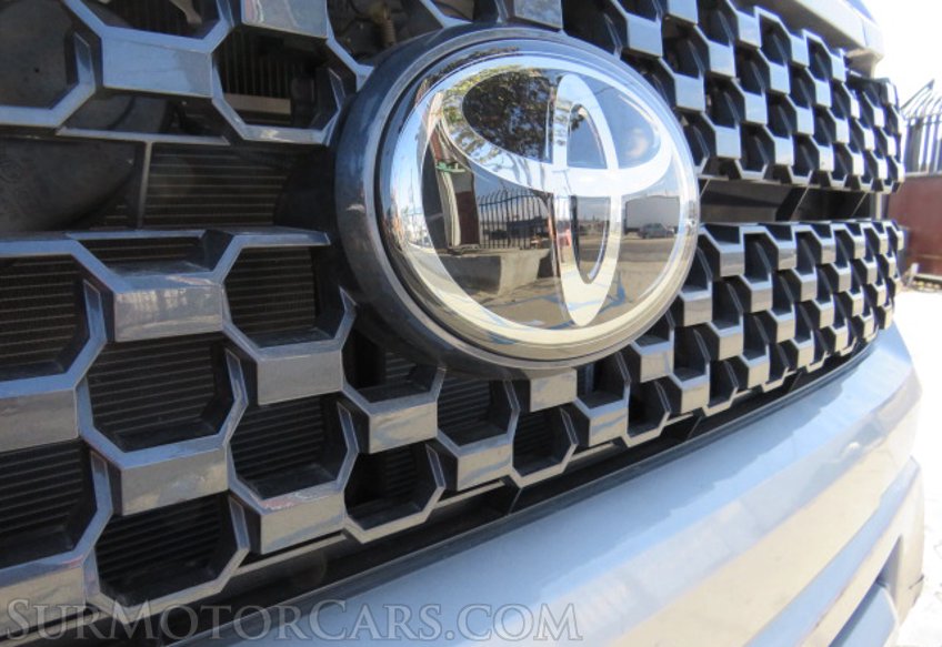 2020 Toyota Tundra 4WD - Image 15