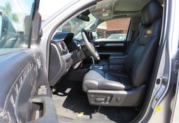2020 Toyota Tundra 4WD - Image 24