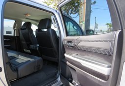 2020 Toyota Tundra 4WD - Image 32