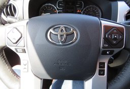 2020 Toyota Tundra 4WD - Image 36