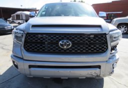 2020 Toyota Tundra 4WD - Image 11