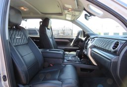 2020 Toyota Tundra 4WD - Image 31