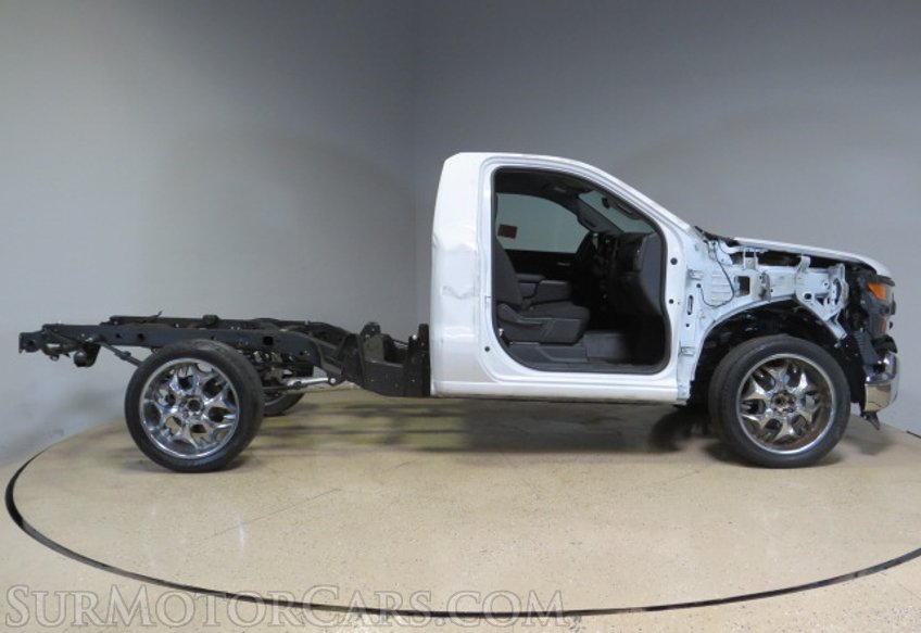 2023 Chevrolet Silverado 1500 - Image 5