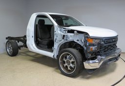 2023 Chevrolet Silverado 1500 - Image 2