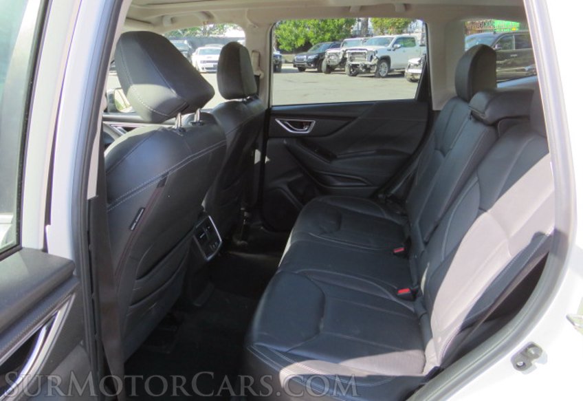2020 Subaru Forester - Image 31