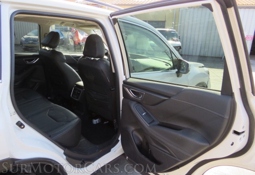 2020 Subaru Forester - Image 22