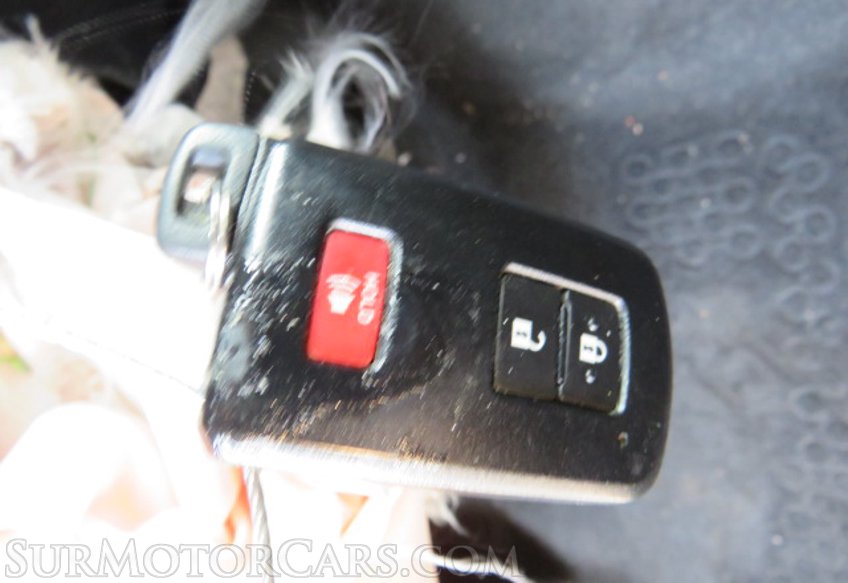 2017 Toyota Tacoma - Image 37