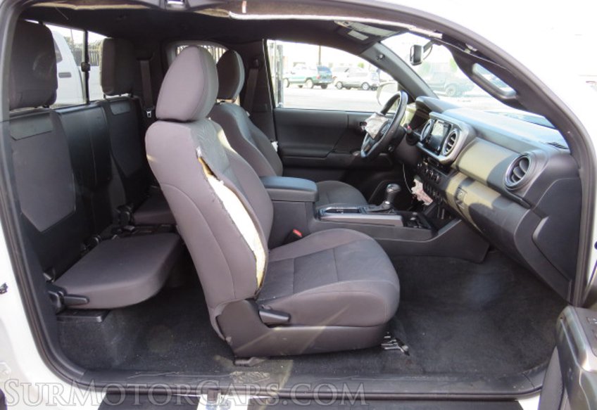 2017 Toyota Tacoma - Image 25