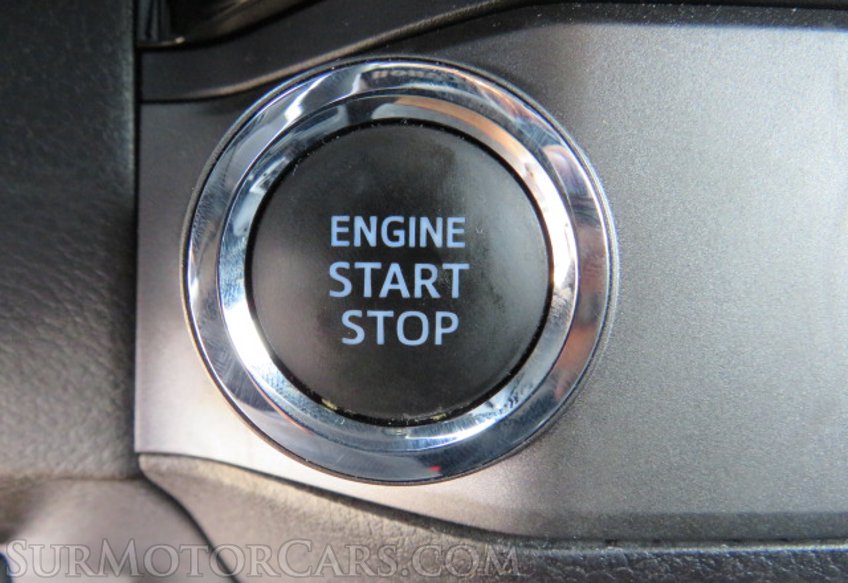 2017 Toyota Tacoma - Image 38