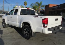 2017 Toyota Tacoma - Image 5