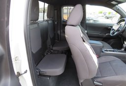 2017 Toyota Tacoma - Image 22