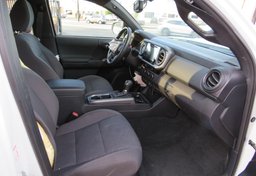 2017 Toyota Tacoma - Image 23