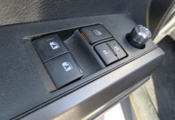 2017 Toyota Tacoma - Image 44