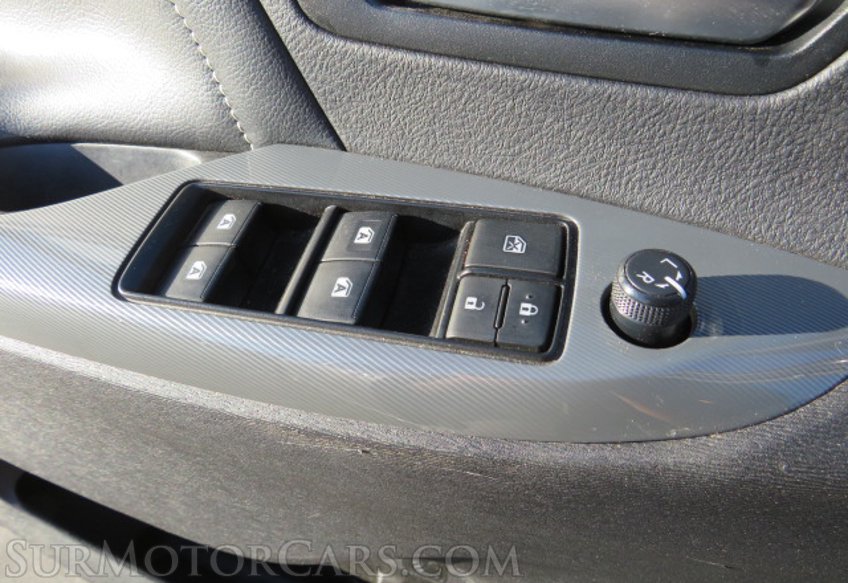 2020 Toyota Sienna - Image 47