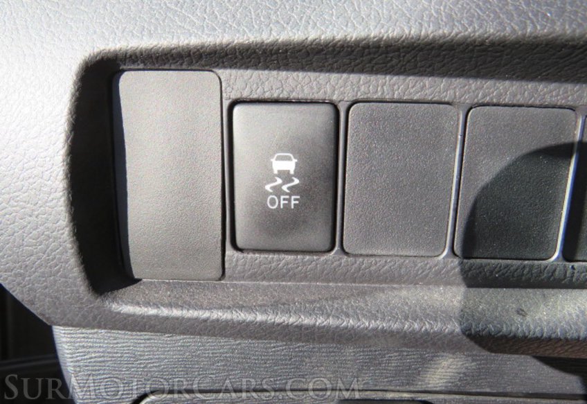 2020 Toyota Sienna - Image 44