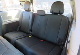 2020 Toyota Sienna - Image 31